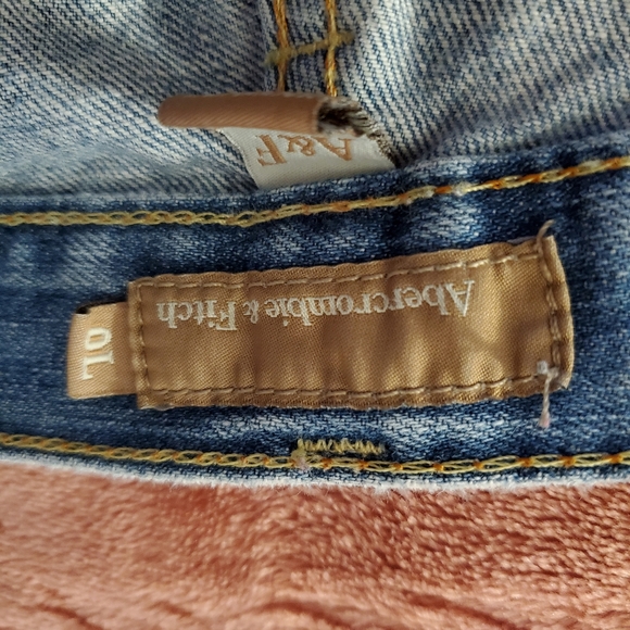 Abercrombie & Fitch Jeans - Picture 6 of 6